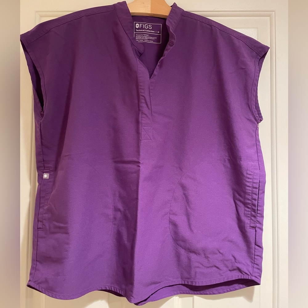 Figs Rafaela Scrub Top- Ultraviolet- Size Medium